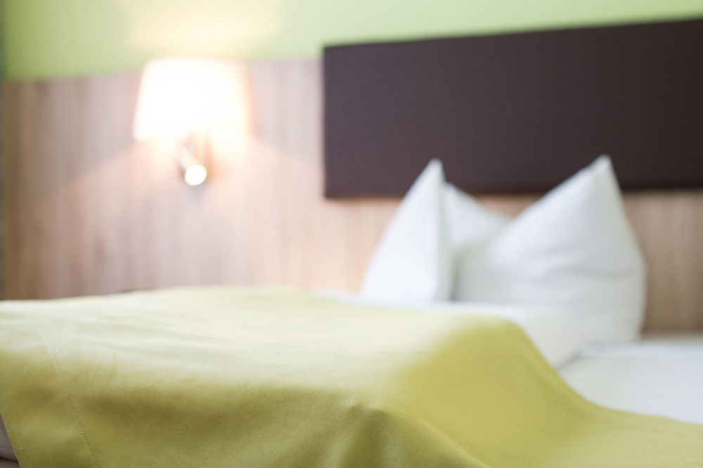 Hotel Blauer Karpfen Oberschleißheim 외부 사진
